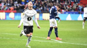 Gudi jubler for sitt første mål