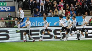 Helland feirer scoring mot Aalesund