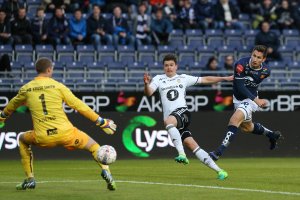 Helland sendte Rosenborg i føringen etter ni minutter.