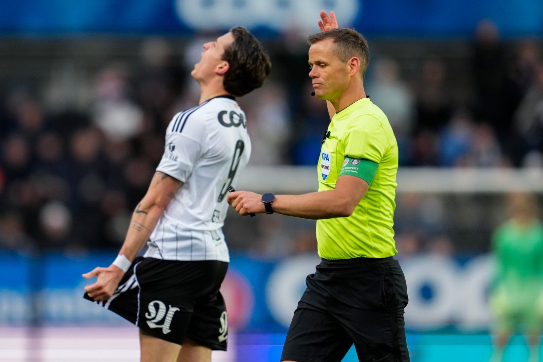 FRUSTRERENDE KVELD: Rosenborg forsøkte å hente inn Branns ledelse, men slett med eget pasningsspill og markeringer i forsvar.