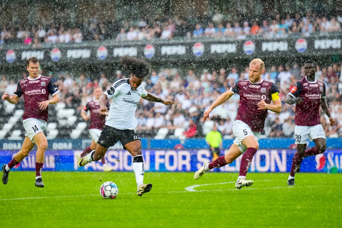 Fra snøvær i Tromsø til 28 grader og sommerregn på Lerkendal.