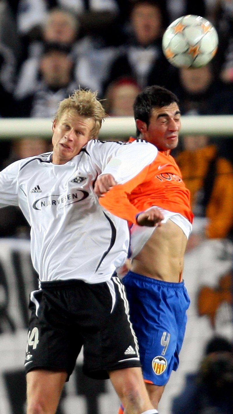 Steffen Iversen og&nbsp;Raul Albiol, Valencia