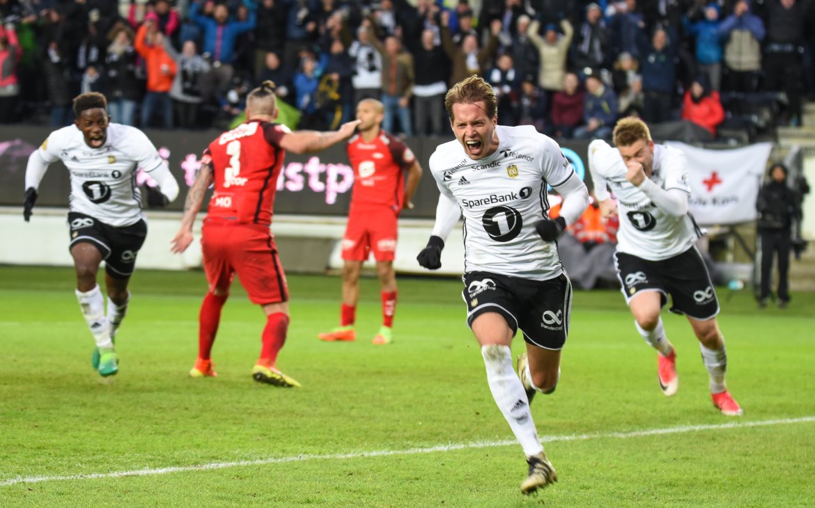 Anders Ågnes Konradsen brøler av glede etter seiersmålet mot Brann.