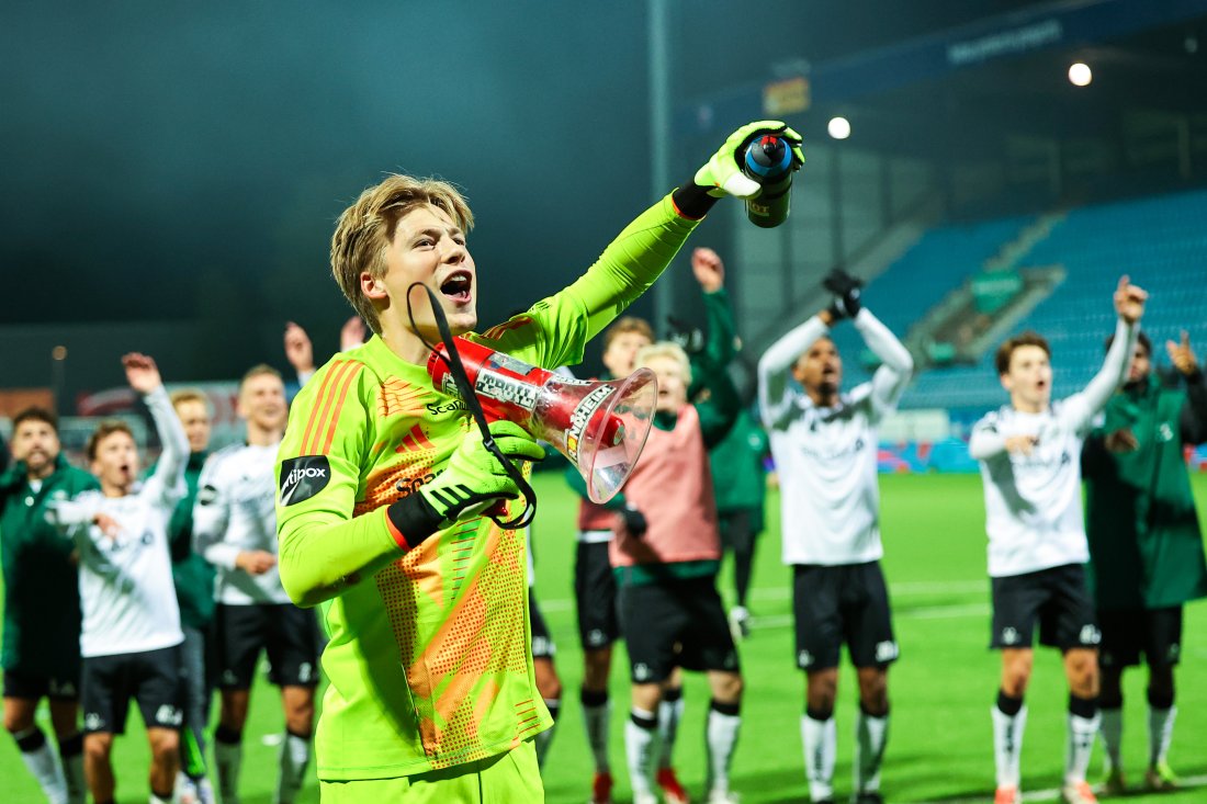 Tangvik etter det mange vil hevde er hans beste enkeltkamp i Rosenborg da han holdt nullen tross sjansebonanza i 1-0-seieren over Sandefjord i 2024.